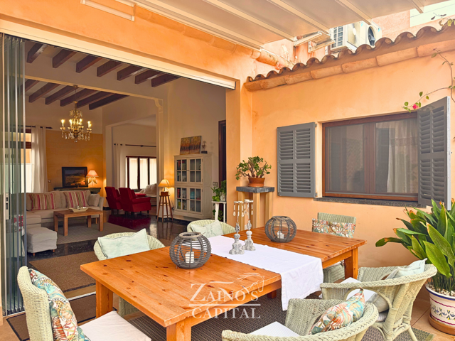 Villa En venta en Ses Salines photo 0