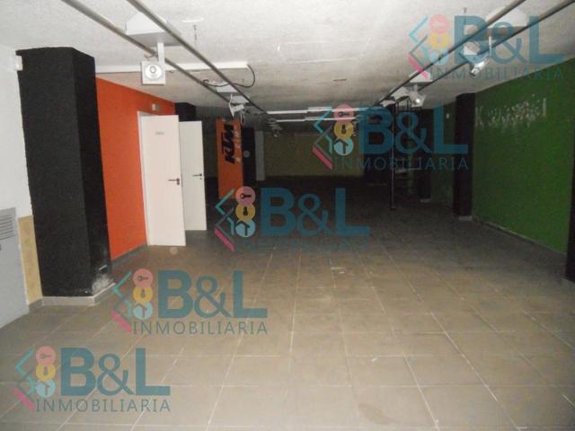 Local En venta en Huelva photo 0