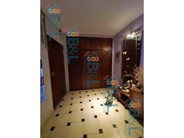 Local En venta en Cortegana photo 0