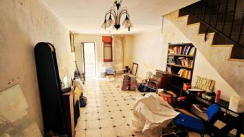 Reforma a tu gusto la casa de tus sueños en Denia photo 0