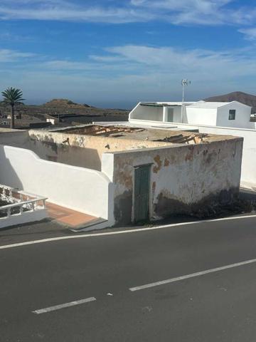 VENTA DE CASA A REFORMAR EN TINAJO, CON PARCELA DE 500 M2, photo 0
