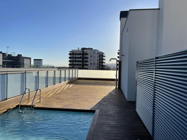 Piso En venta en L'Hospitalet de Llobregat photo 0