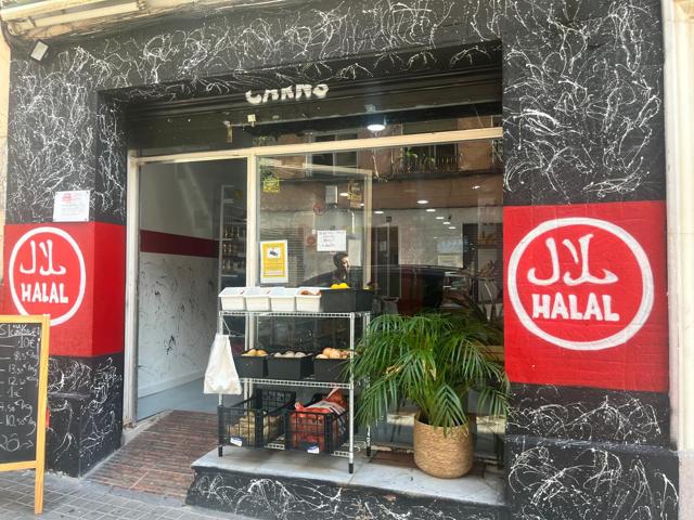 Local En venta en L'Hospitalet de Llobregat photo 0