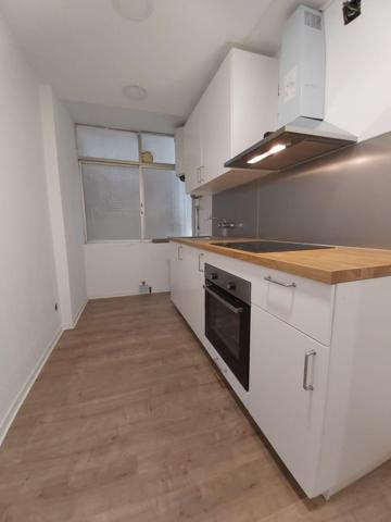 Piso En venta en L'Hospitalet de Llobregat photo 0