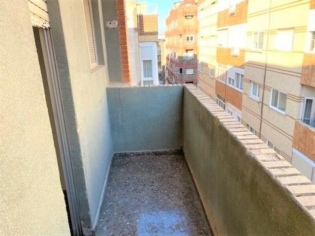 Venta de Piso en Calle Cervantes 1 3º 0 Nº 1 Yecla (Murcia) photo 0