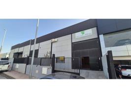 Industrial En alquiler en Fuengirola photo 0