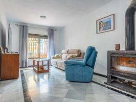 Piso En venta en Santiponce photo 0