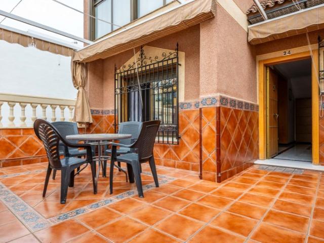 Piso En venta en Santiponce photo 0