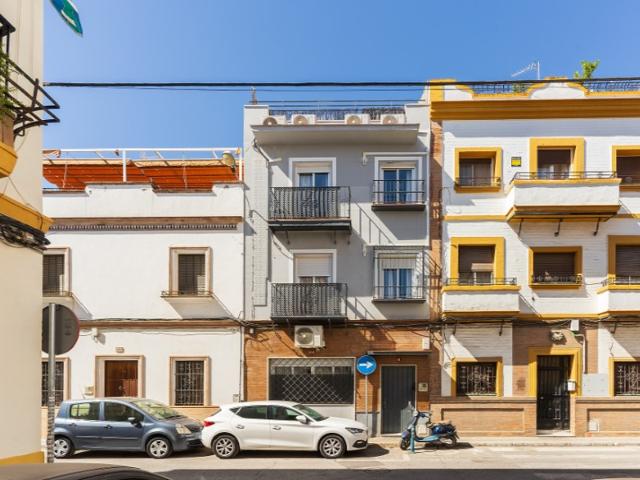 Casa En venta en Sevilla photo 0