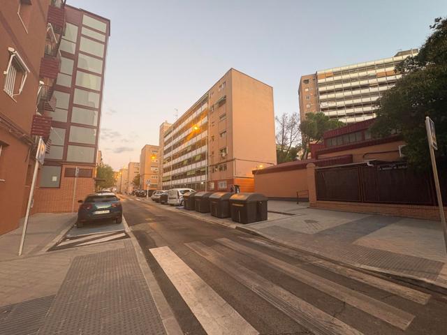 Piso En venta en Moscardó photo 0