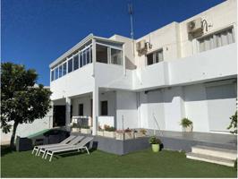 Venta - Chalet en Sant Antoni de Portmany photo 0