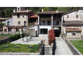 Casa en venta - Sant Privat d'en Bas photo 0
