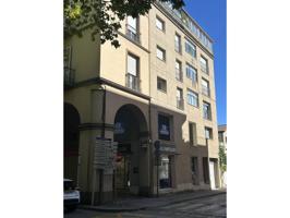 ALQUILER LOCAL OLOT PLAZA CLARÀ photo 0