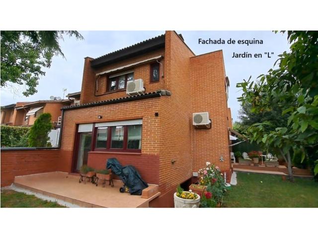 Villa En venta en Las Rozas De Madrid photo 0