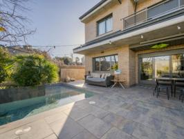 Piso En venta en Boadilla Del Monte photo 0