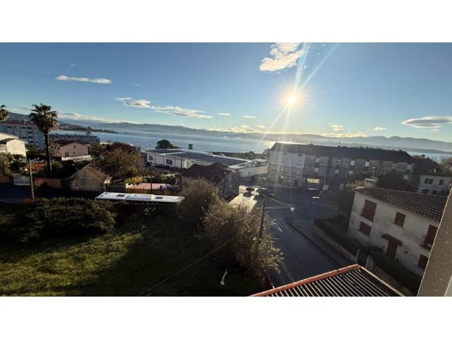 Piso En venta en Cangas photo 0