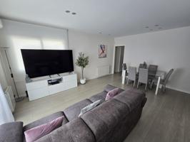 Piso En venta en Sant Boi de Llobregat photo 0