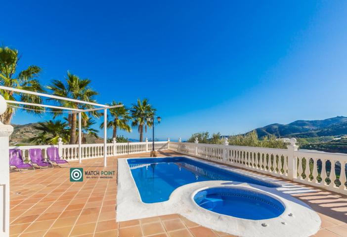 Casa-Chalet en Venta en Almuñecar Granada photo 0