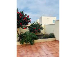 CHALET EN EL MEDANO A 100 M DE LA PLAYA photo 0