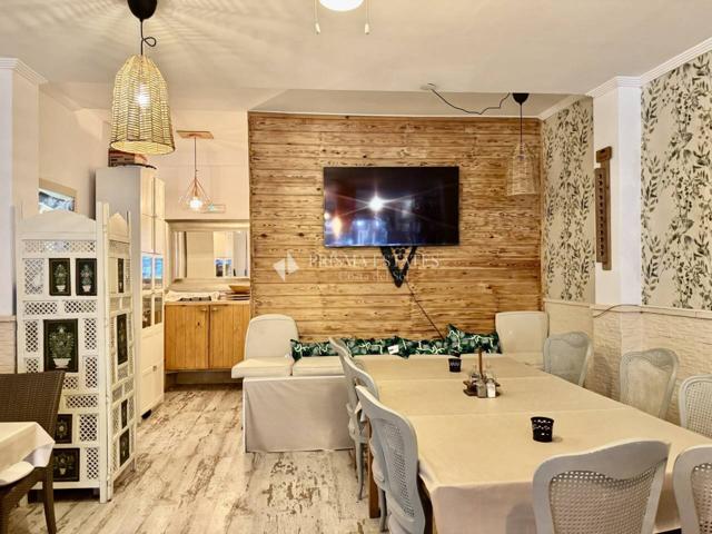 ¡Un restaurante en el corazón de Los Boliches cerca al mar! photo 0