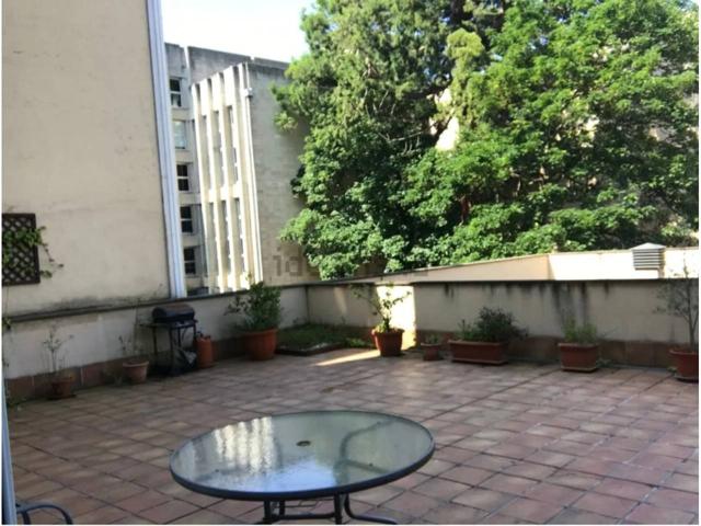 Exclusivo piso con espectacular terraza en el centro de Vitoria-Gasteiz photo 0