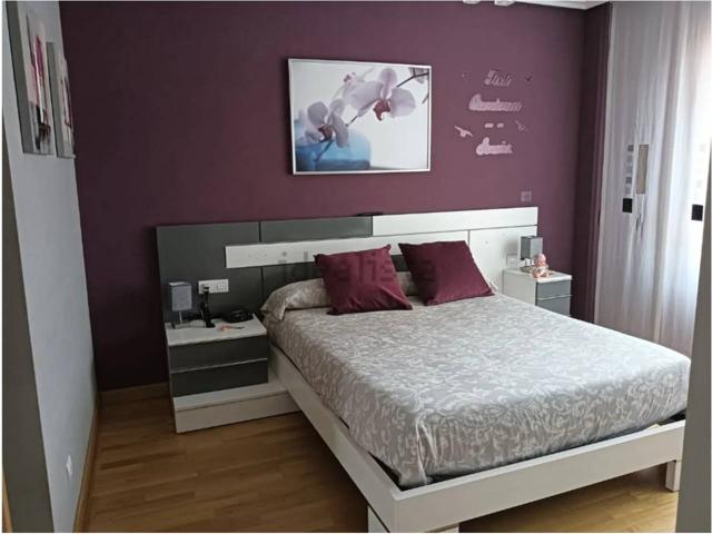 Se vende chalet adosado en muy buen estado, completamente amueblado photo 0