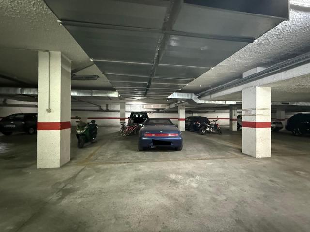 Parking En venta en Calp photo 0