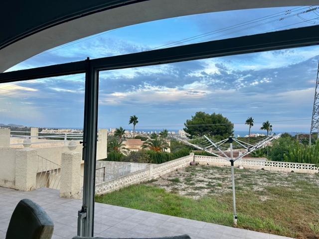 Villa En venta en Calp photo 0