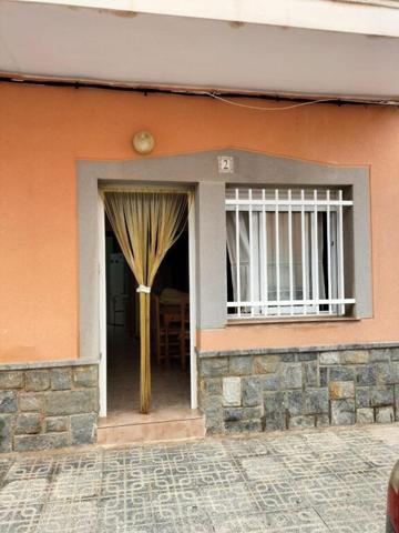 Vive el encanto de Mar de Cristal: patio, garaje y la playa a un paso photo 0