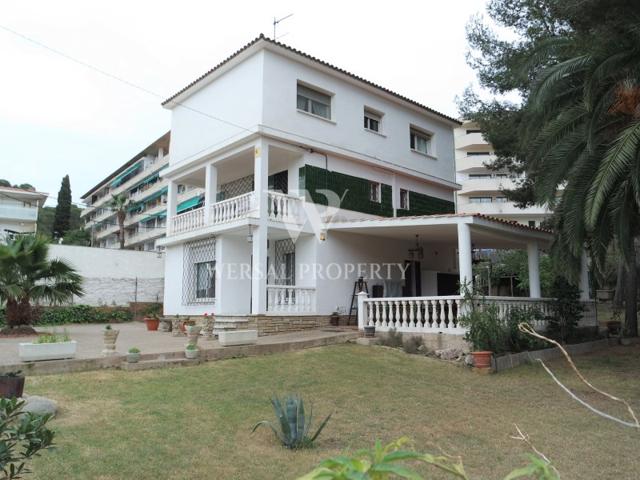 Piso En venta en Salou photo 0