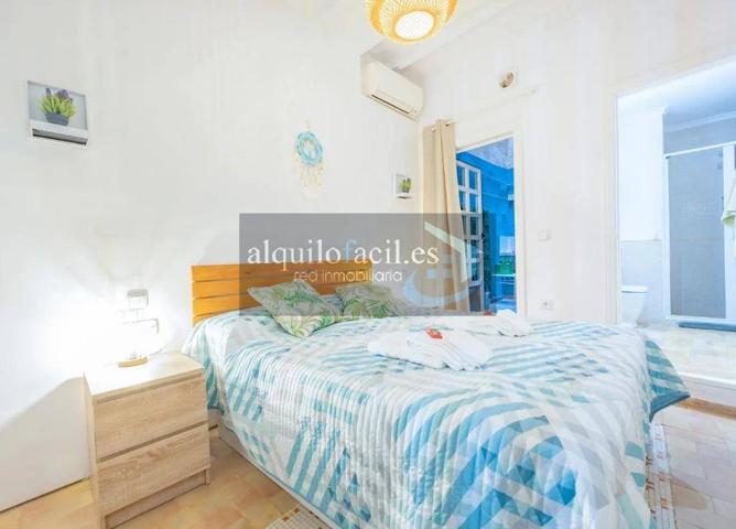 PRECIOSO ESTUDIO EN EL CASCO ANTIGUO DE VILLAJOYOSA photo 0