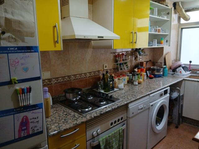 Piso En venta en Torrent photo 0