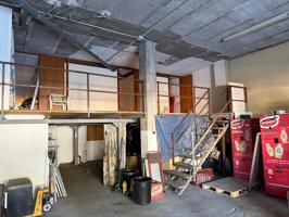 Local En venta en Paterna photo 0