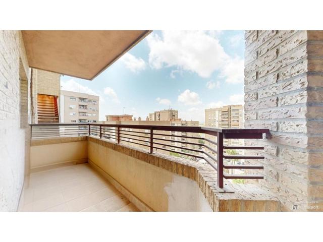 Piso En venta en Xirivella photo 0