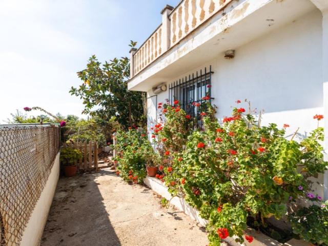 Villa En venta en Llíria photo 0