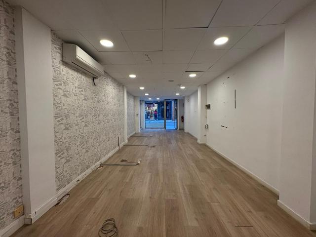 Local En alquiler en Paterna photo 0