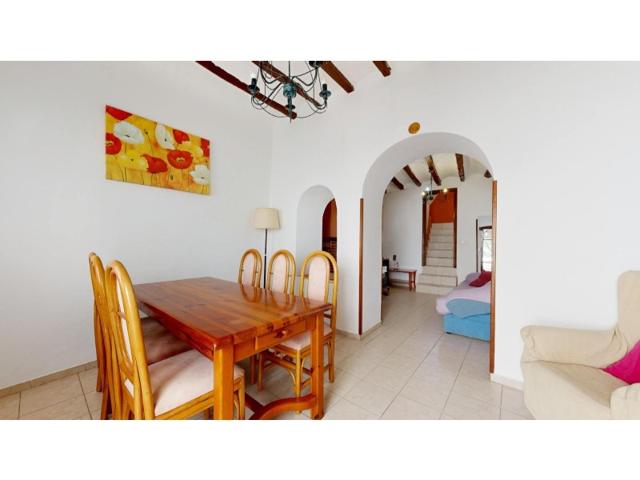 Casa En venta en Benimantell photo 0