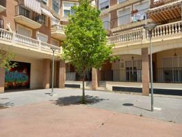 Local En venta en Tavernes Blanques photo 0