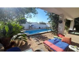 Casa En venta en L'Eliana photo 0