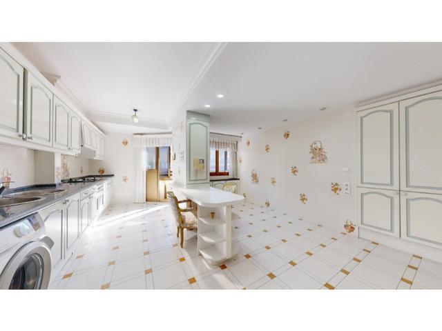 Piso En venta en Jaume Roig, Valencia photo 0