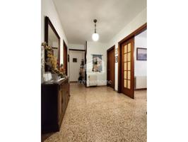 Piso en venta en Calle de Santa Joaquima de Vedruna photo 0