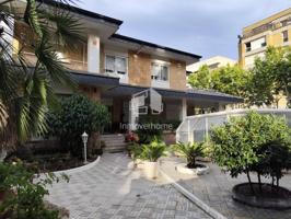 Chalet exclusivo en el centro de Reus photo 0