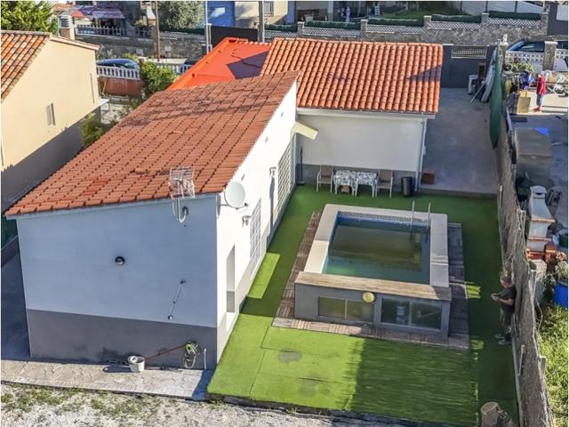 Piso En venta en Piera photo 0