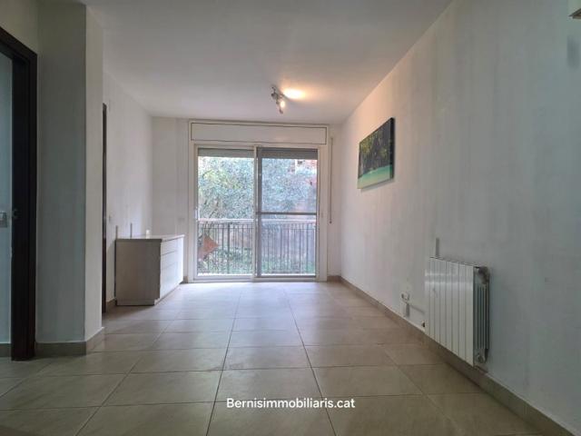 Piso En venta en Piera photo 0