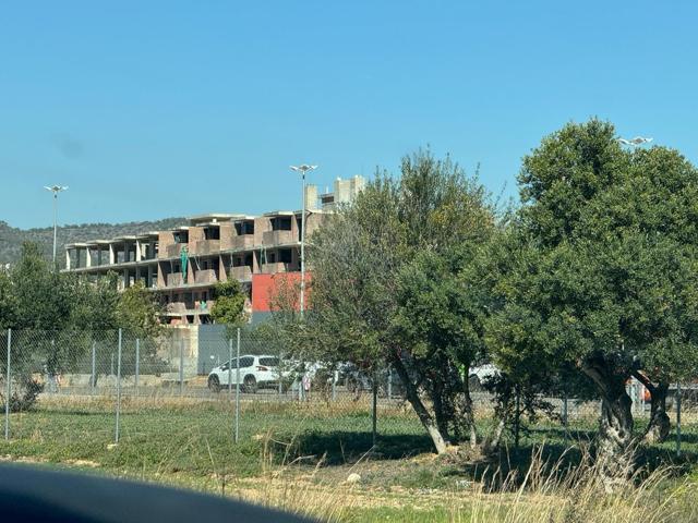 EDIFICIO EN CONSTRUCCIÓN EN EL VENDRELL photo 0