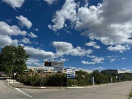 SUELO INDUSTRIAL EN PERAFORT photo 0