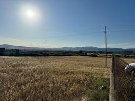 TERRENOS URBANOS RESIDENCIALES EN BELLVEI photo 0