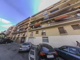 El INMUEBLE SE VENDE CON INQUILINO. EXCLUSIVO INVERSORES- REUS - (ZONA LLEVANT) photo 0