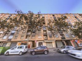El INMUEBLE SE VENDE CON INQUILINO. EXCLUSIVO INVERSORES - REUS photo 0