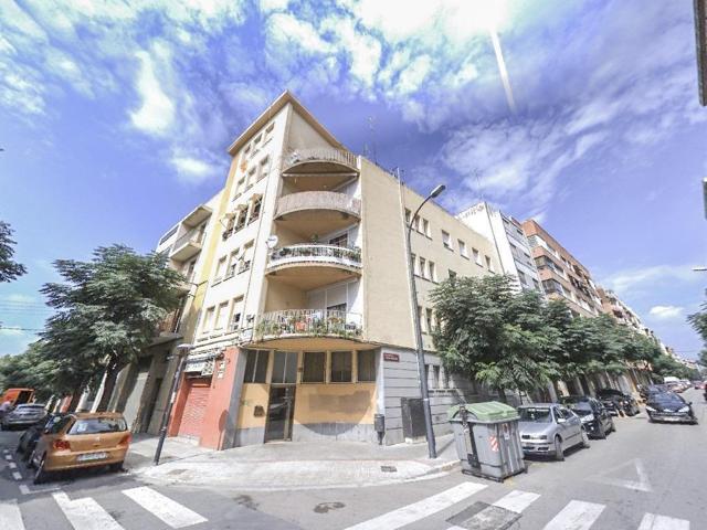 El INMUEBLE SE VENDE CON INQUILINO. EXCLUSIVO INVERSORES - REUS - photo 0
